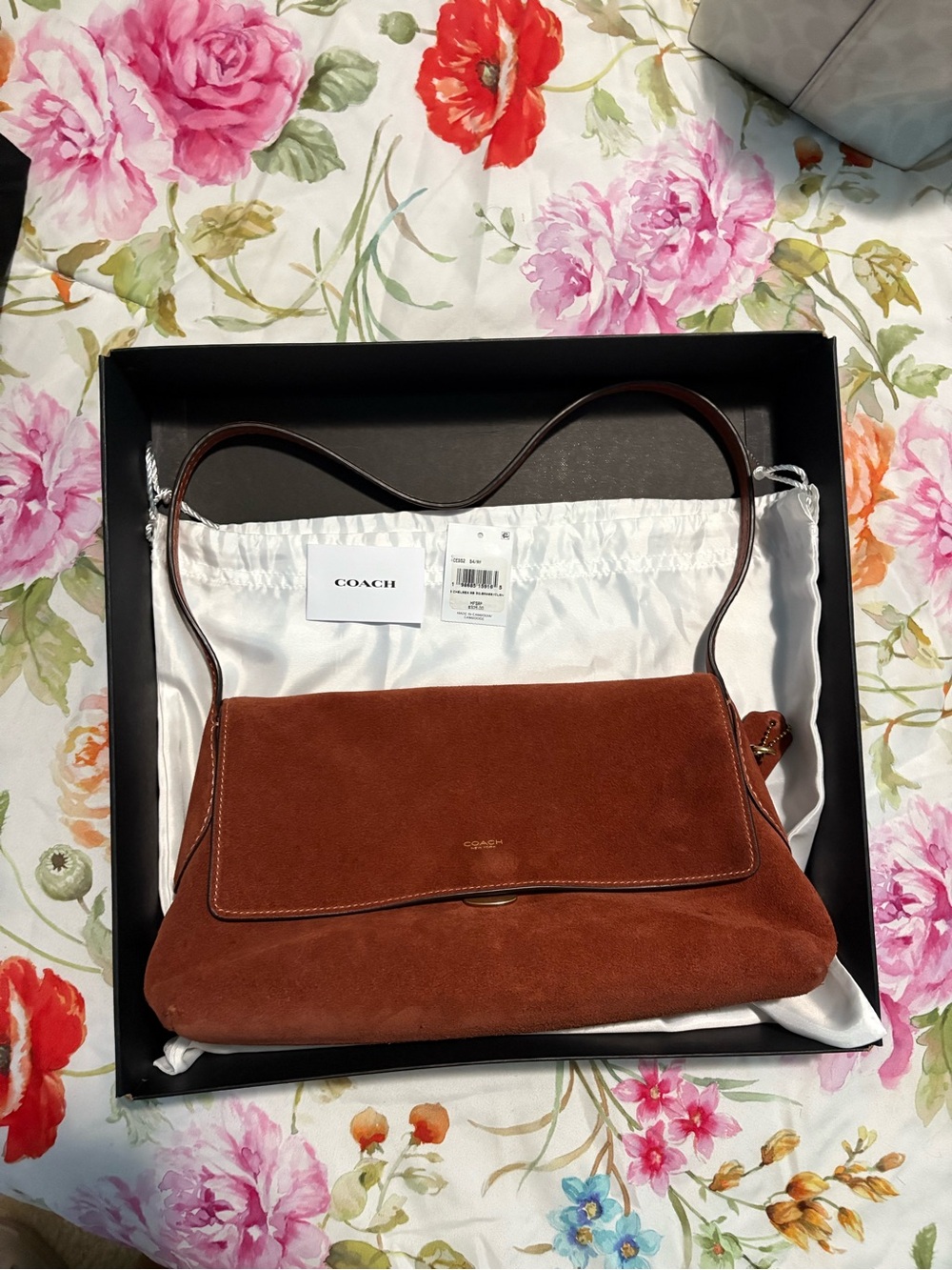 SOLD Coach Chelsea 30 in clay suede